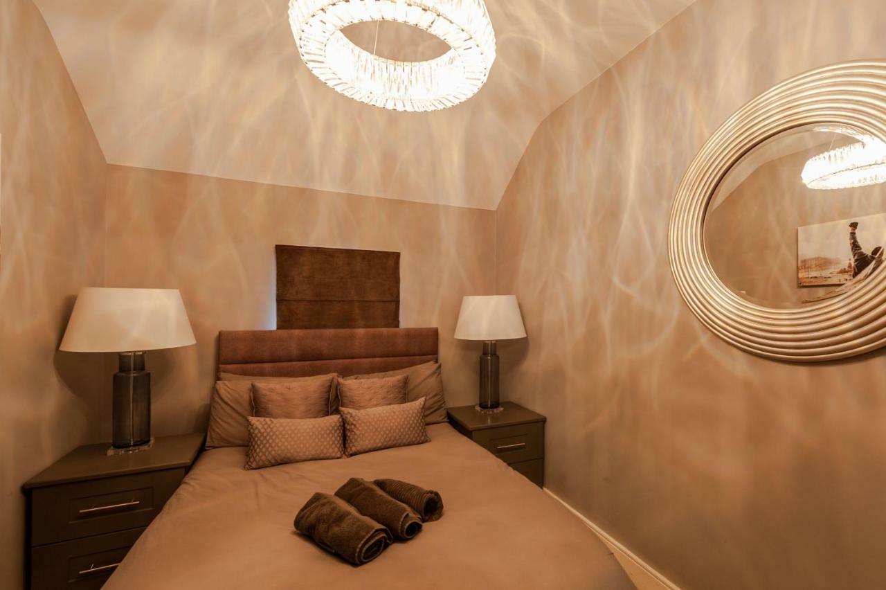 The Town House Kinsale, Hosted By Exquisite Holiday Homes, Sleeps 16 Exterior foto
