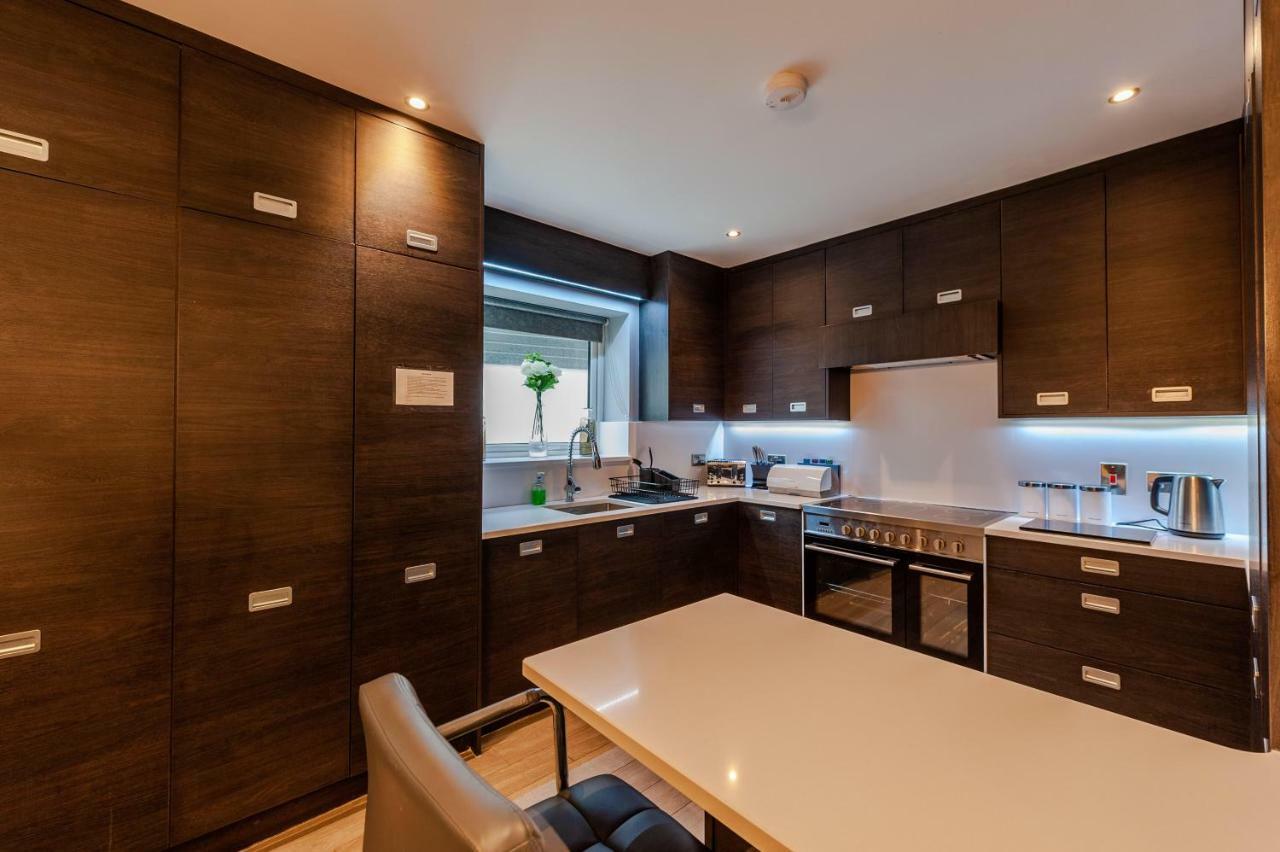 The Town House Kinsale, Hosted By Exquisite Holiday Homes, Sleeps 16 Exterior foto