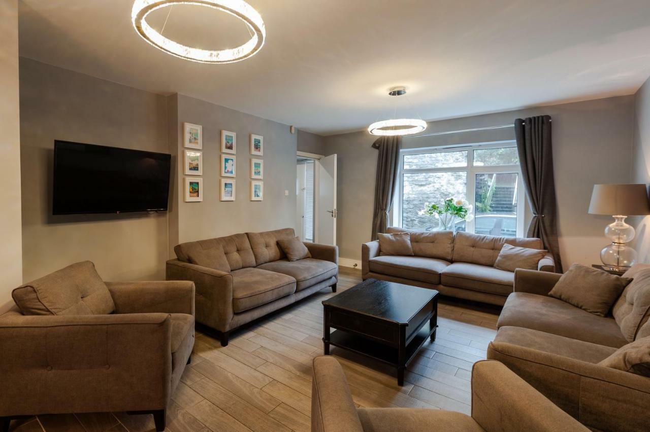The Town House Kinsale, Hosted By Exquisite Holiday Homes, Sleeps 16 Exterior foto