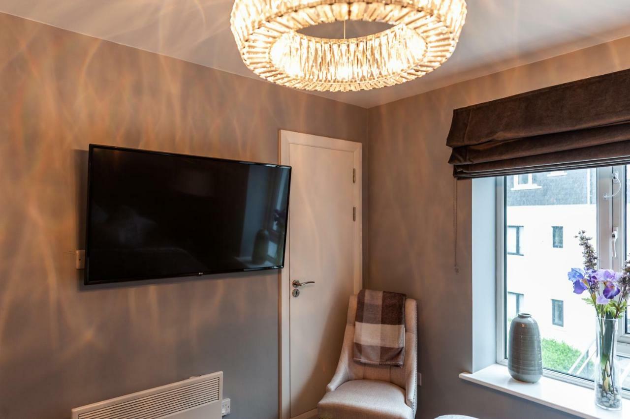 The Town House Kinsale, Hosted By Exquisite Holiday Homes, Sleeps 16 Exterior foto